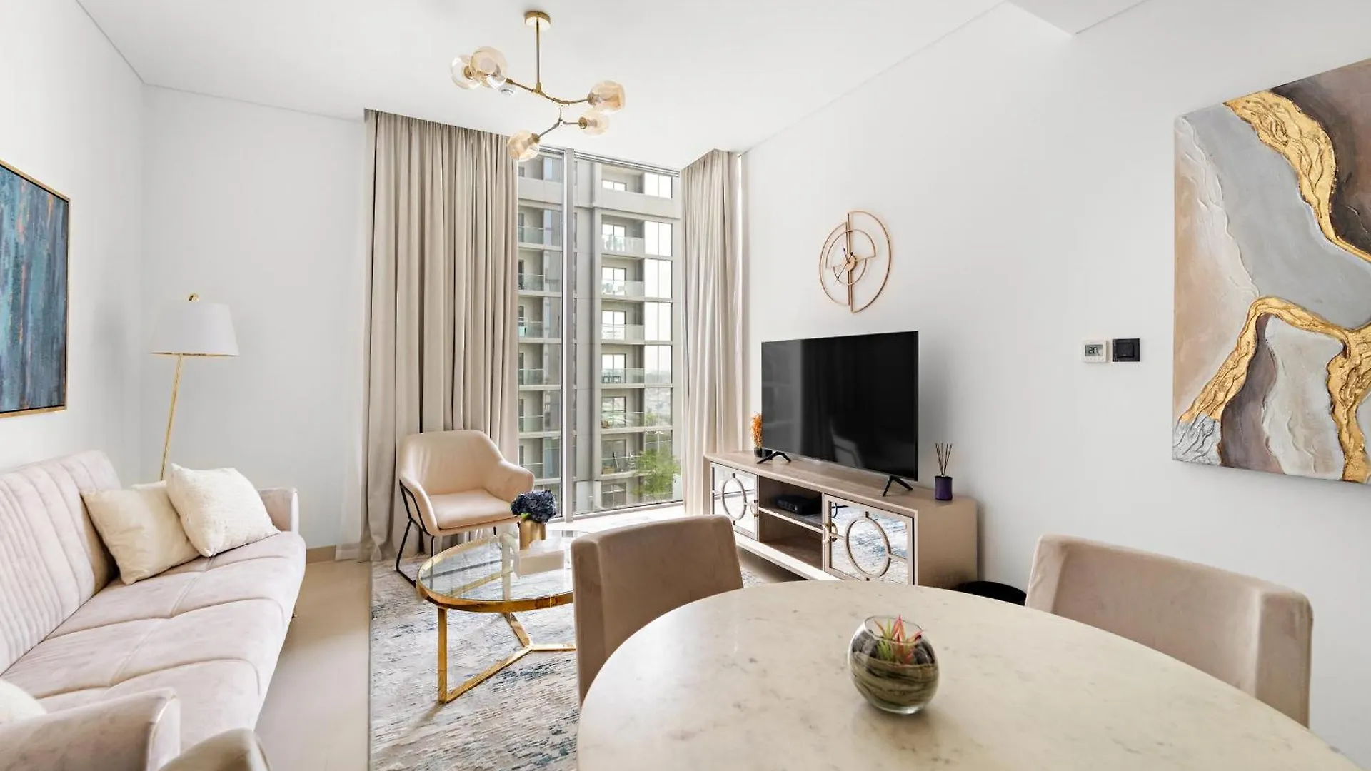 Perfect 1 Bedroom For Family Stay - Close To Downtown Dubai United Arab Emirates