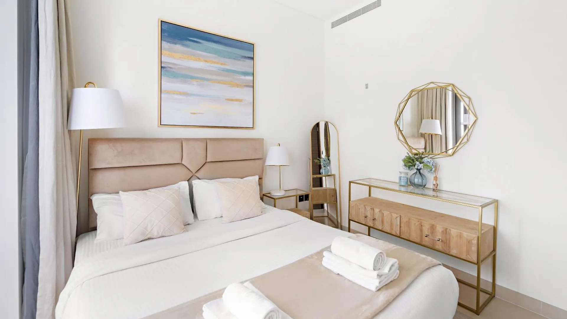 Perfect 1 Bedroom For Family Stay - Close To Downtown Dubai